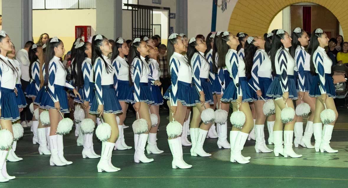 bastoneras-colegio-la-providencia-quito